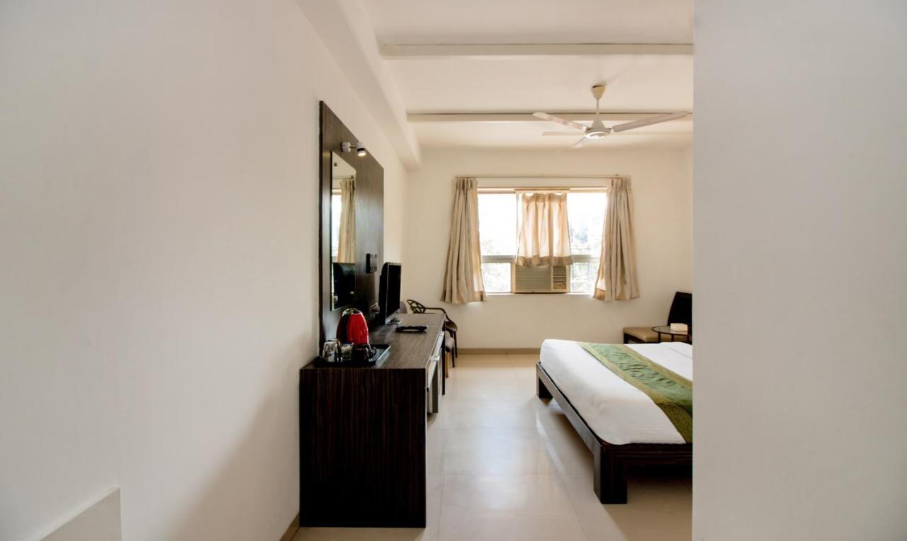 Hotel Treebo Trend Golden Nest Thane Exterior foto